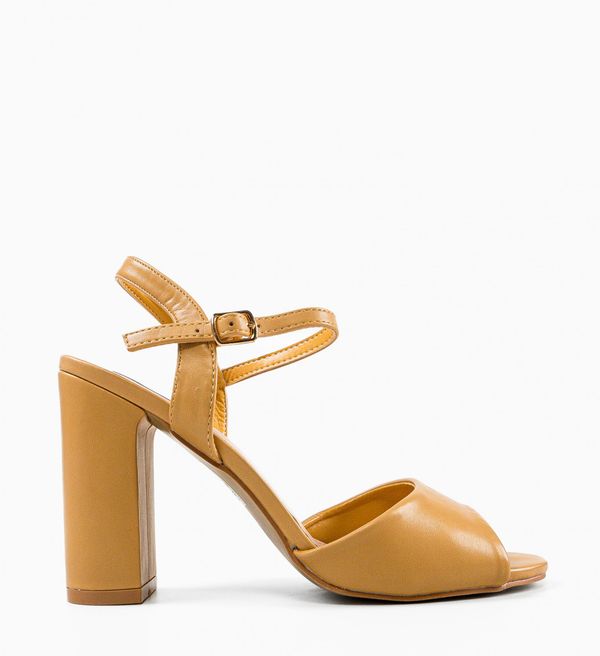 Ali Сандали на ток Glenna Камел