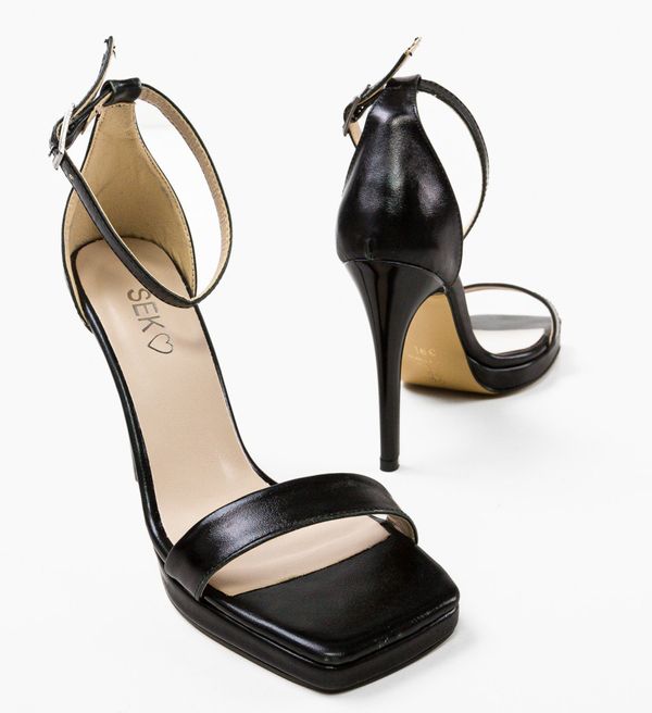 Wow Shoes Сандали на ток Grigo Черни