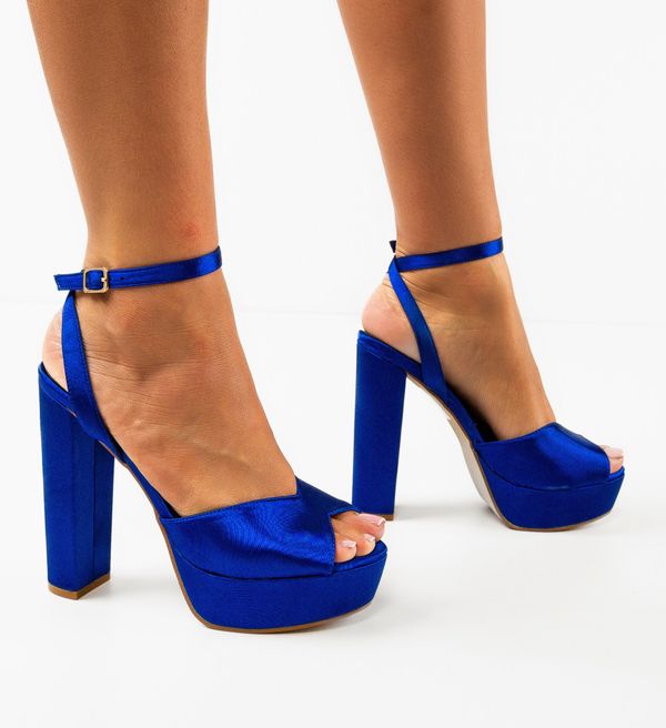 Ali Сандали на ток Gustavo Сини