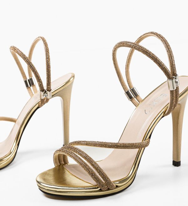 Wow Shoes Сандали на ток Gynn Златни