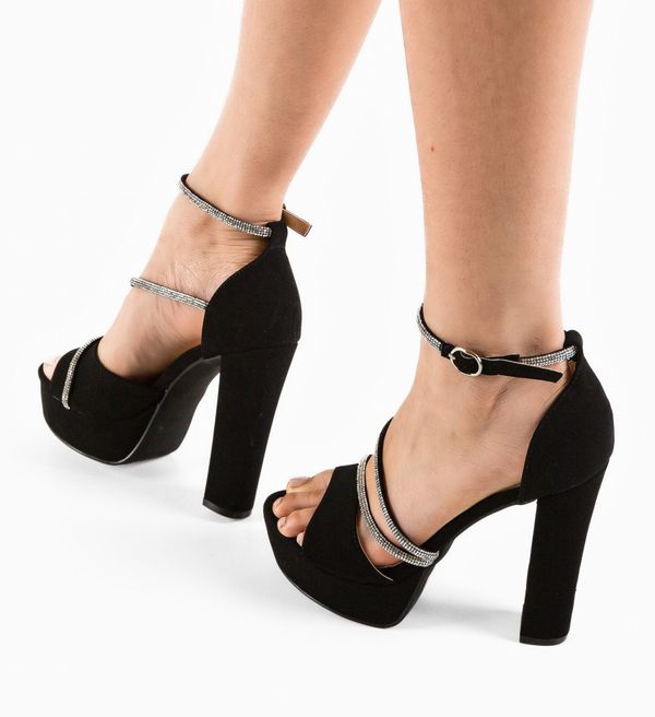 Mei Сандали на ток Hannah Черни