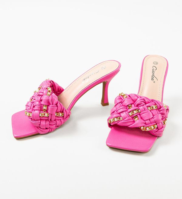 Ali Сандали на ток Hashim Розов