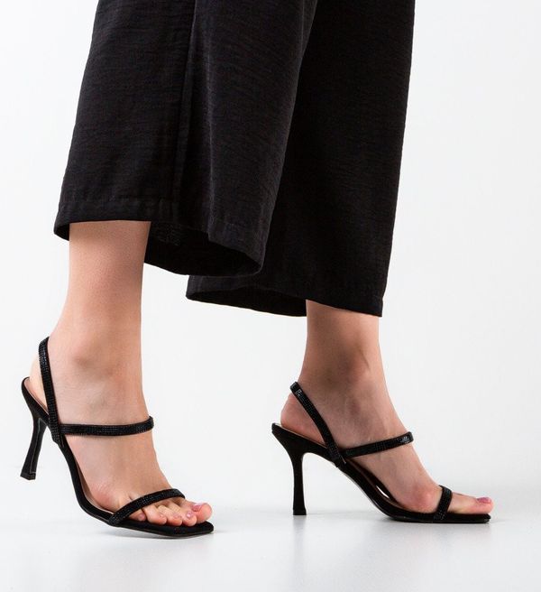 Mei Сандали на ток House Черни