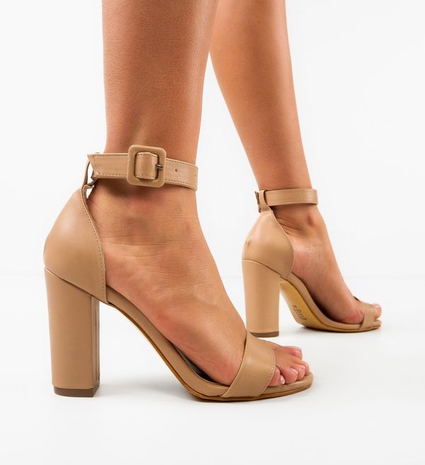 Wow Shoes Сандали на ток Hustony Нуд