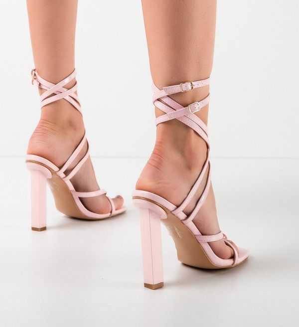 Ali Сандали на ток Ibarra Розов