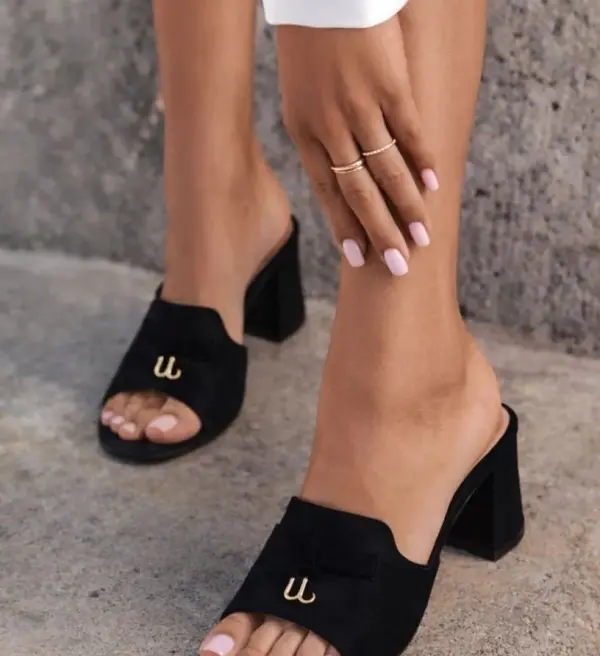 Ali Сандали на ток Jajjo Черни