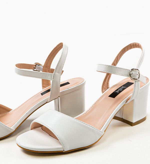 Ali Сандали на ток Jelisaveta Бели