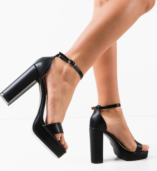 Ali Сандали на ток Jonas Черни