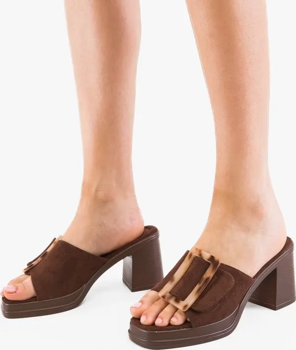 Botinelli Сандали на ток Karelia Кафяв