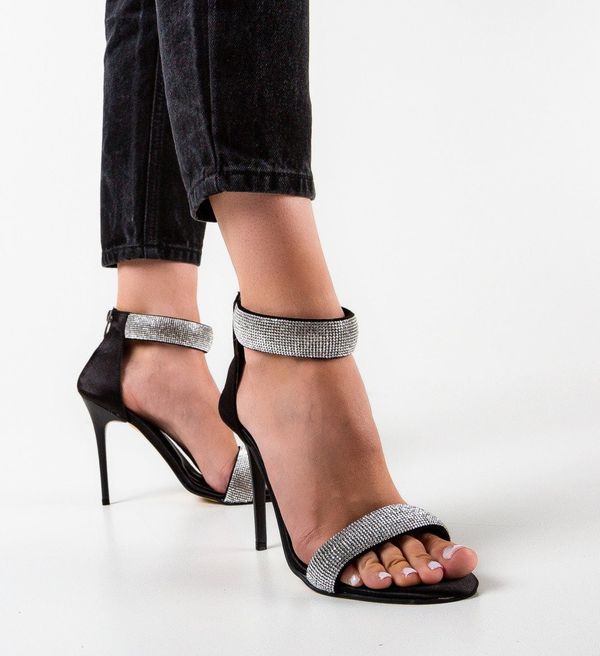 Wow Shoes Сандали на ток Kere 2 Черни