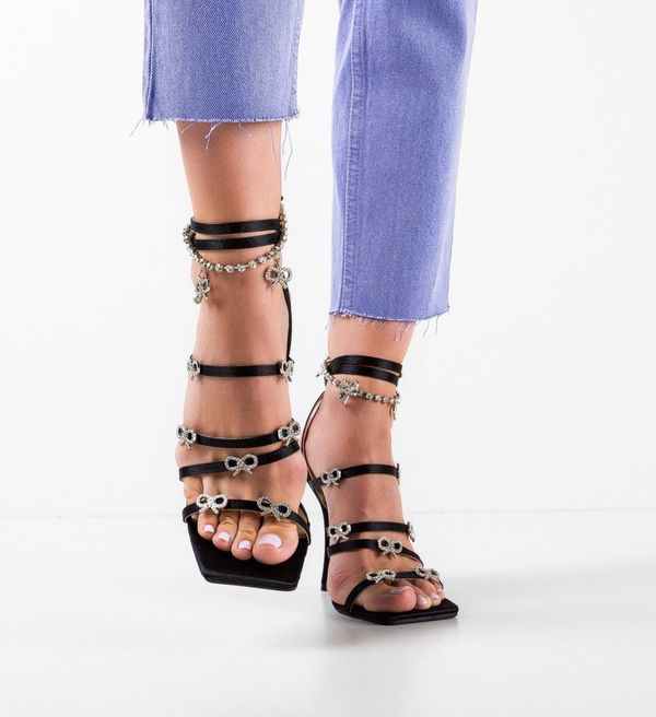 Ali Сандали на ток Kiran Черни