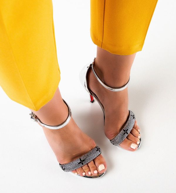 Exist Shoes Сандали на ток Komar Сребърни