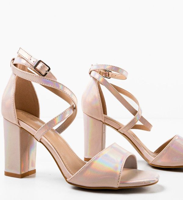 Hebe Сандали на ток Kozmine Розов