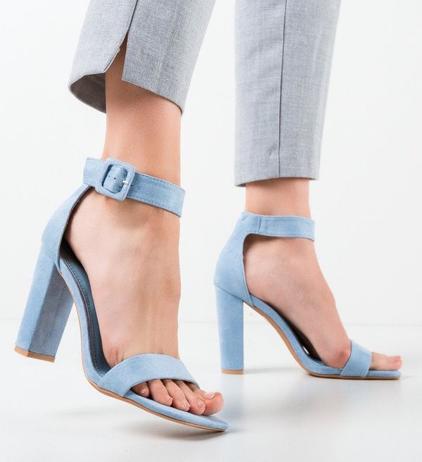 Botinelli Сандали на ток Lareta Сини