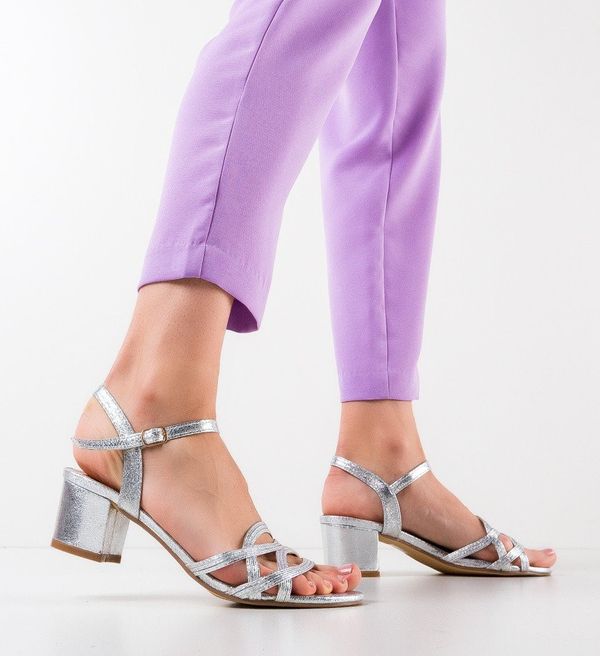 Botinelli Сандали на ток Lojy Сребърни