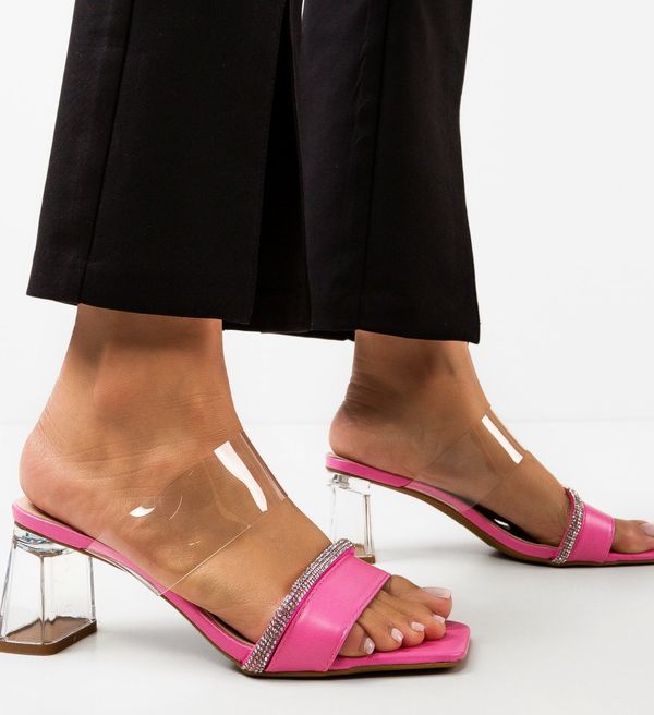 Ali Сандали на ток Madicken Розов