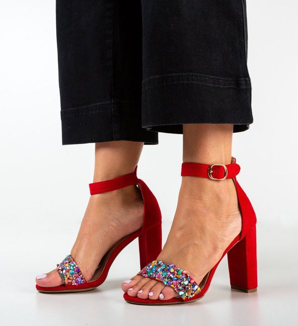 Botinelli Сандали на ток Marink Червени