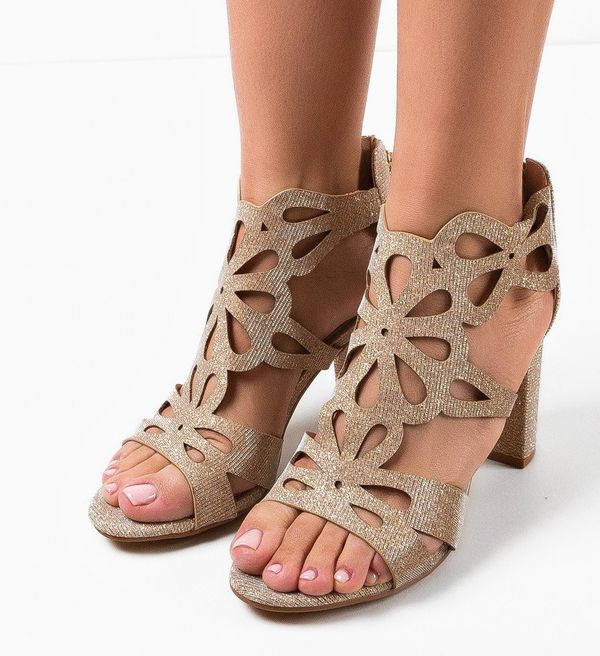 Mei Сандали на ток Minos Златни