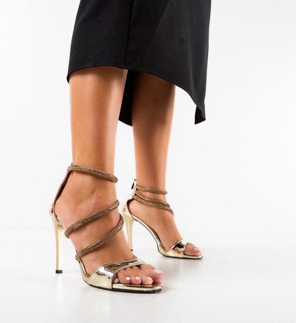 Udobni Сандали на ток Mitrei Златни