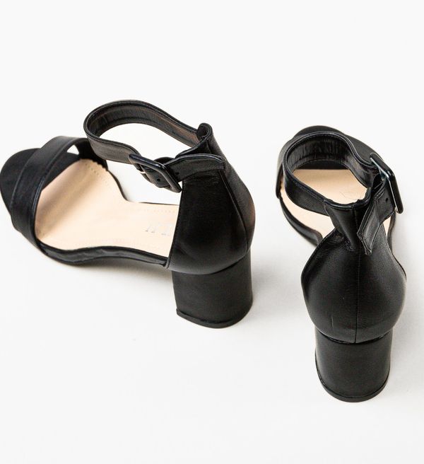 SFINX(LULU) Сандали на ток Motopi Черни