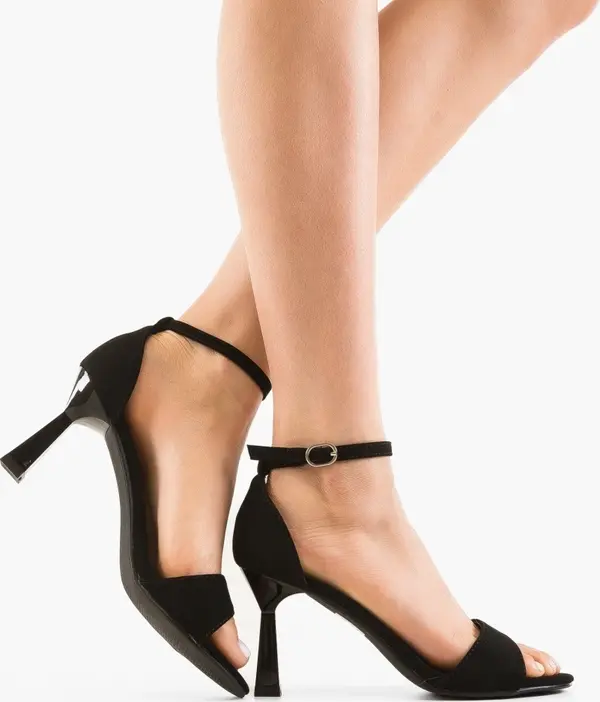 Mei Сандали на ток Nacia Черни