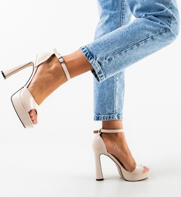 Wow Shoes Сандали на ток Nalaka 5 Бежов