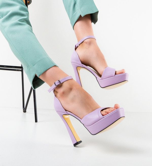 Wow Shoes Сандали на ток Nalaka Лилав