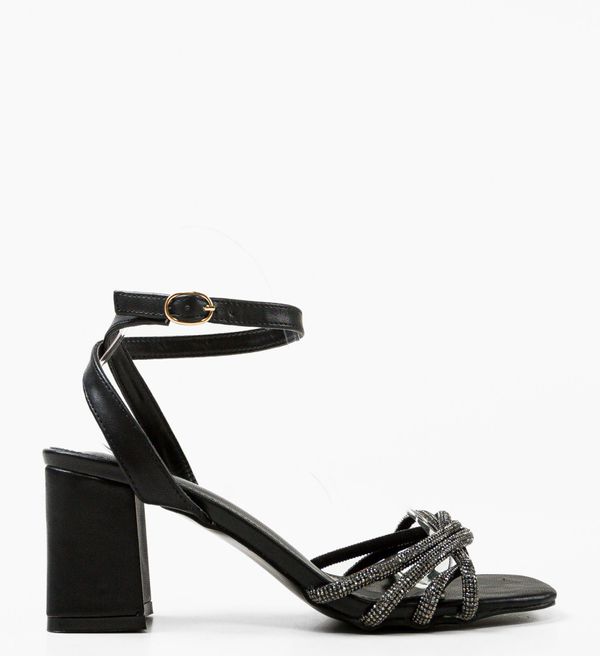 Ali Сандали на ток Nelson Черни