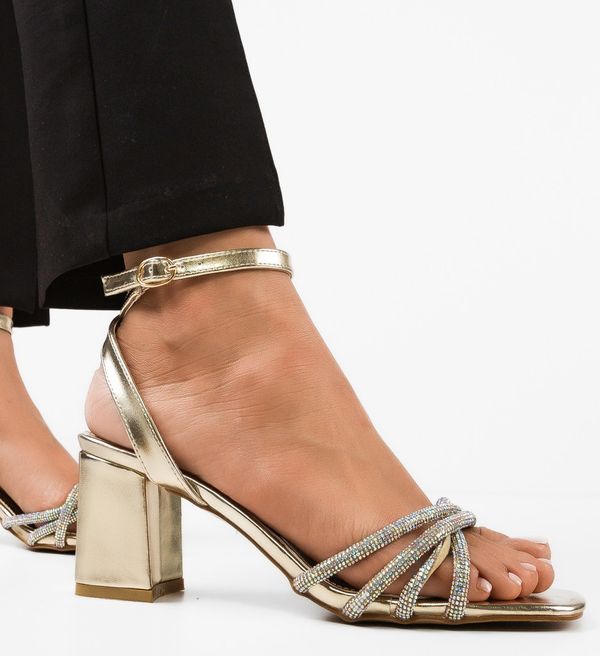 Ali Сандали на ток Nelson Златни