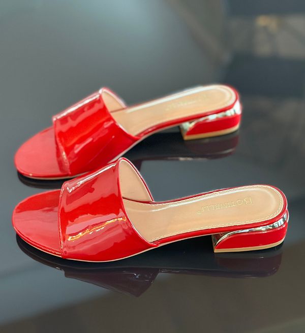 Botinelli Сандали на ток Nicodemus Червени