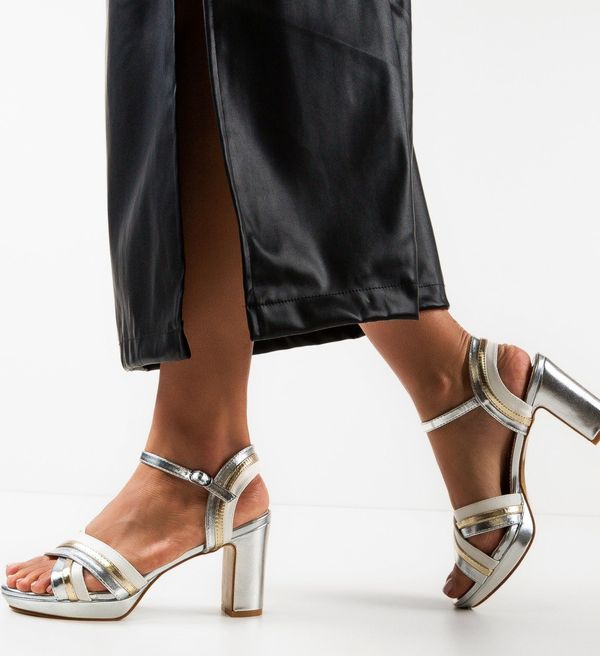 Ali Сандали на ток Noor Сребърни