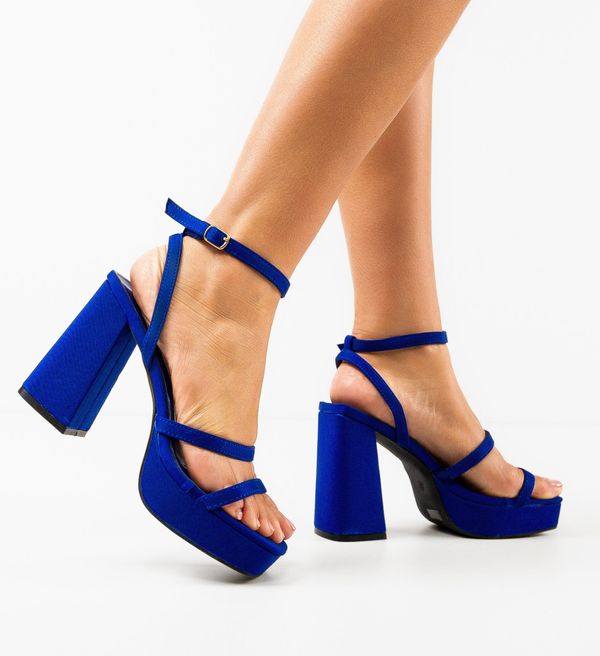 Ali Сандали на ток Oihana Сини