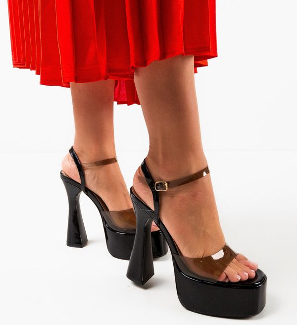 Botinelli Сандали на ток Parrish Черни