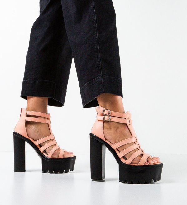 Ali Сандали на ток Pickett Розов