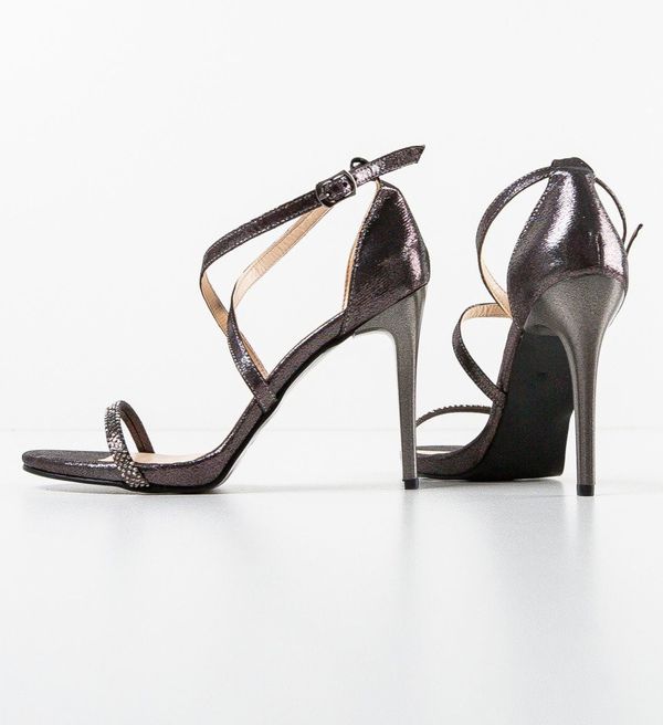 Udobni Сандали на ток Pokabama Сив