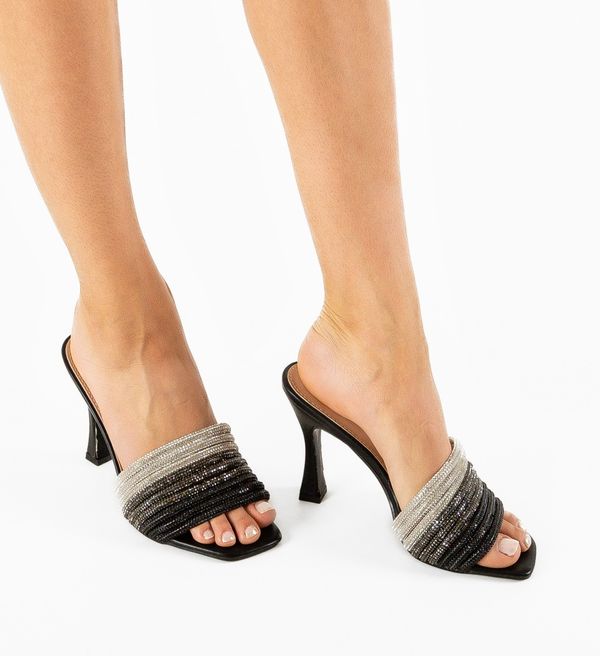 Ali Сандали на ток Rathna Черни