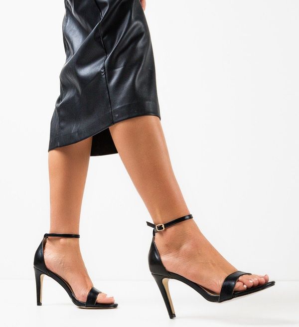 Botinelli Сандали на ток Rekoman Черни