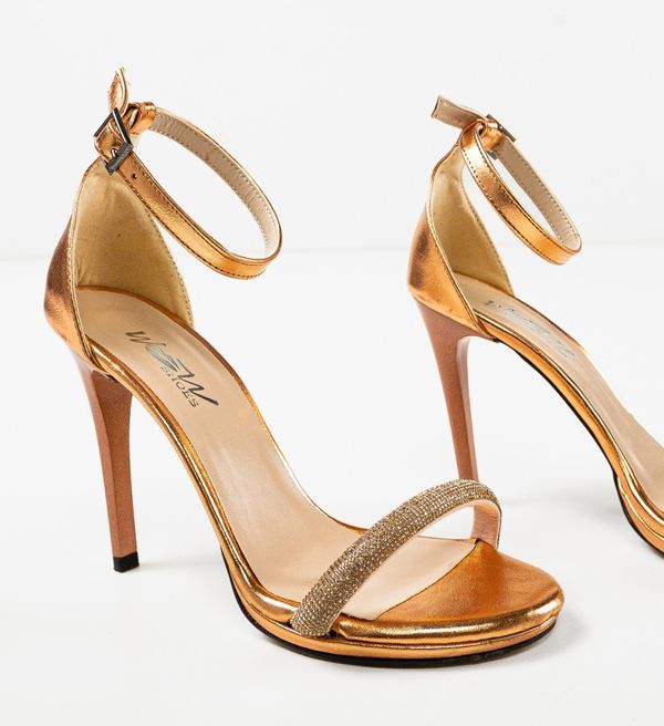 Wow Shoes Сандали на ток Retyna Кафяв