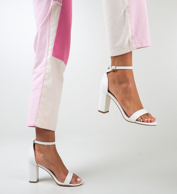 Botinelli Сандали на ток Ruairi Бели