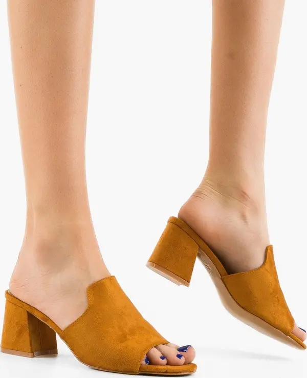 Ali Сандали на ток Ruth Камел