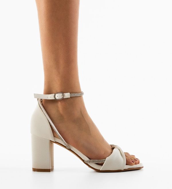 Mei Сандали на ток Sancre Бели