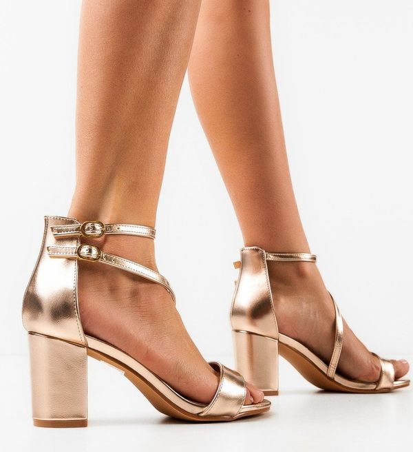 Mei Сандали на ток Sanpe Розов