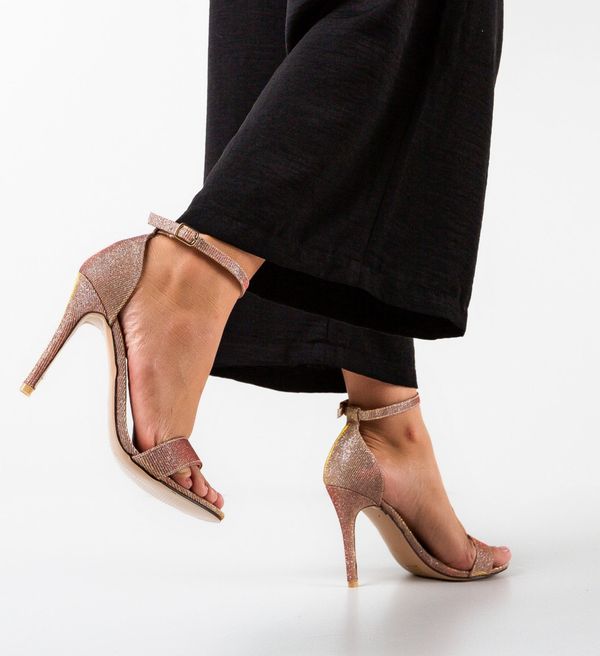 Ali Сандали на ток Seren Златни