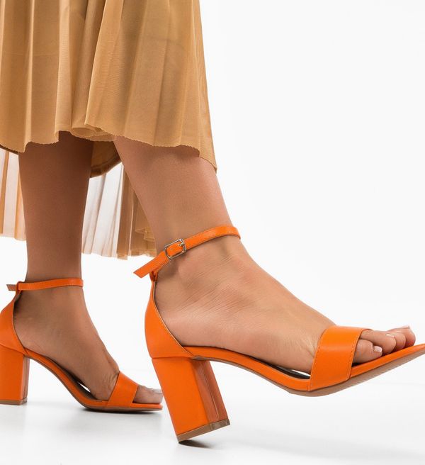 Ali Сандали на ток Simba Оранжеви