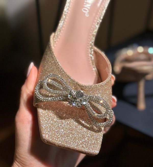 Ali Сандали на ток Sonam Златни