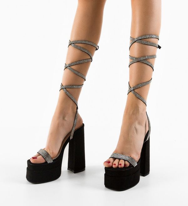 Wow Shoes Сандали на ток Strap Черни