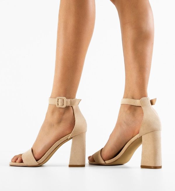 Botinelli Сандали на ток Teso Бежов