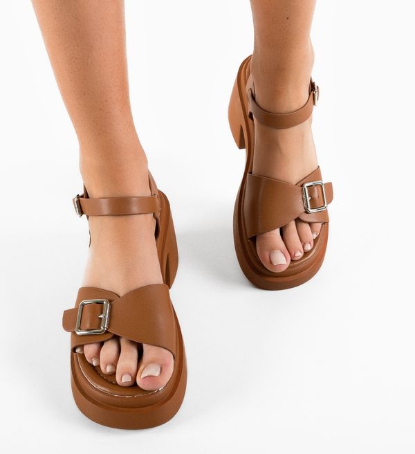 Mei Сандали на ток Tripoli Камел