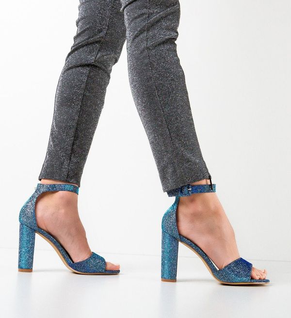 Botinelli Сандали на ток Voyay Сини