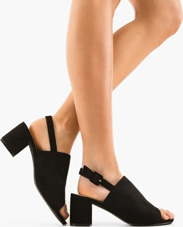 Ali Сандали на ток Wannin Черни